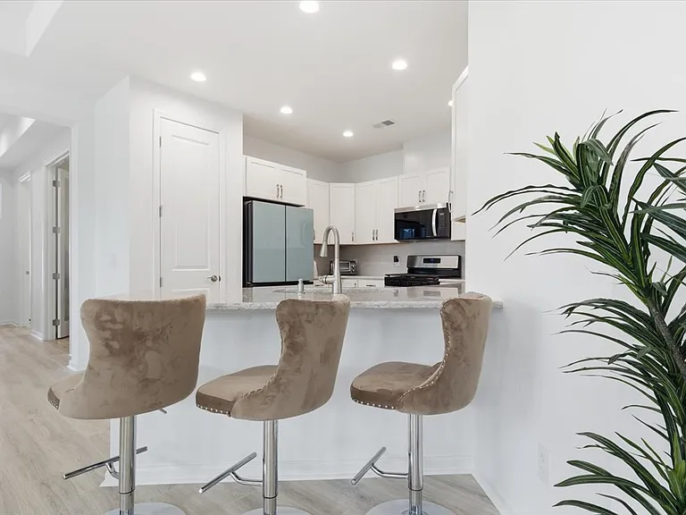 855 Weekend Ave — Photo 19