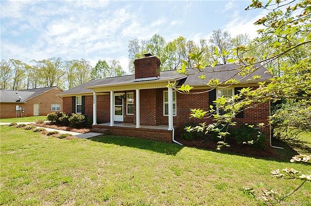 1st image of 7298 Hagers Hollow Dr
