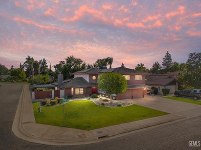 9501 Hemingway Pl, Bakersfield, CA, 93311