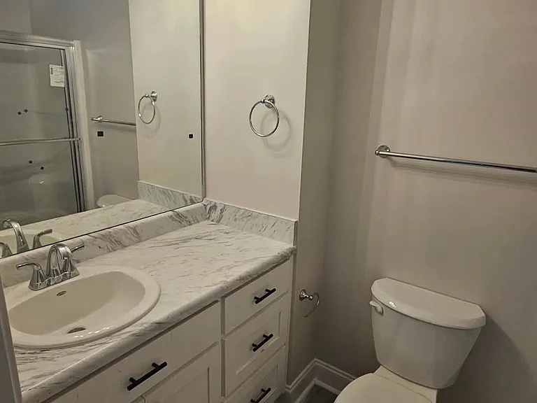 110 Acacia Ct #A — Photo 6