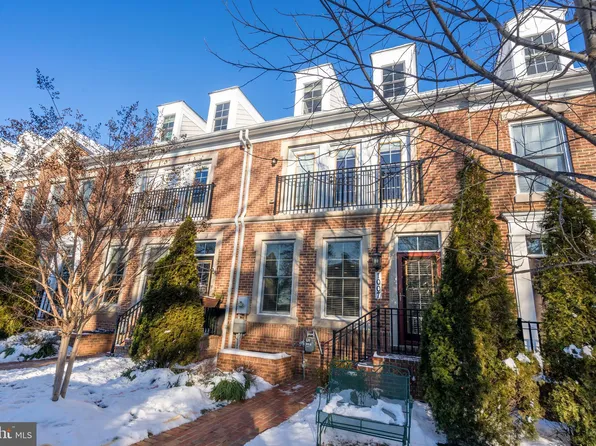 1007 N Kensington St, Arlington, VA 22205