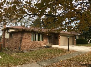 15 W Division St, Lemont, IL 60439