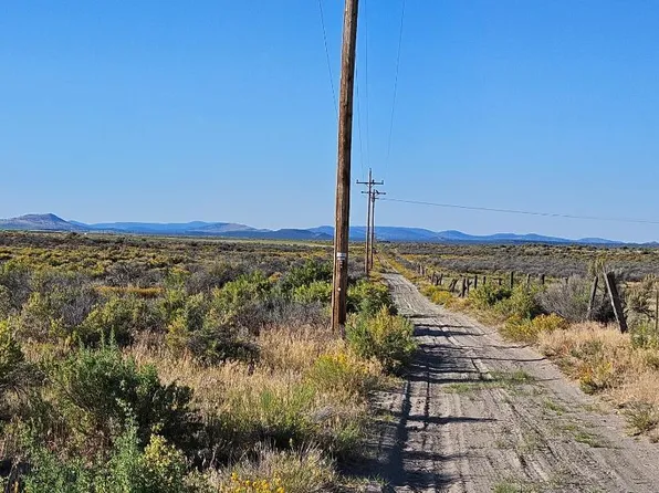 2500 Christmas Valley Hwy, Christmas Valley, OR 97641