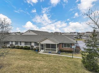 381 Virginia Ct, Pataskala, OH 43062