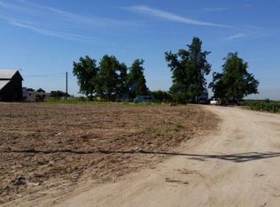 11615 E Lincoln Ave, Del Rey, CA 93616