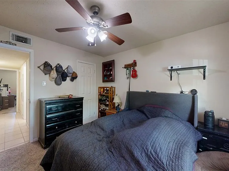 1211 Georgia St — Photo 9