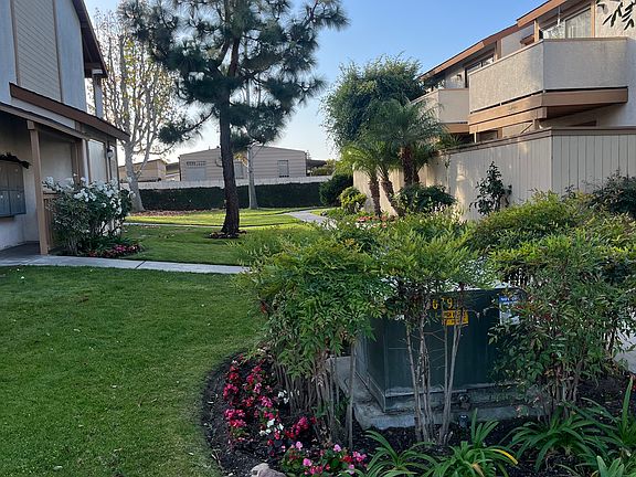 Community made up of 2 buildings