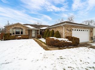 1323 S Maple Ave, Fairborn, OH 45324