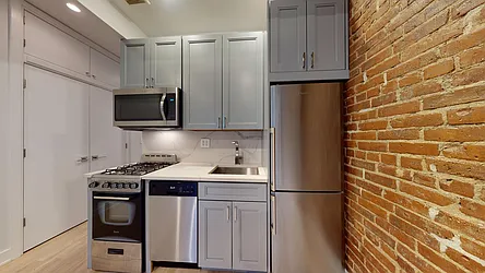 Rented by Bond New York