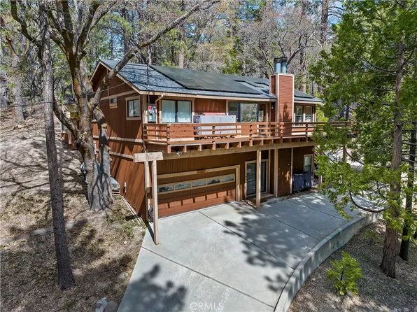 506 Hemlock Dr, Green Valley Lake, CA 92341