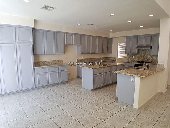 5th image of 3828 Erva St