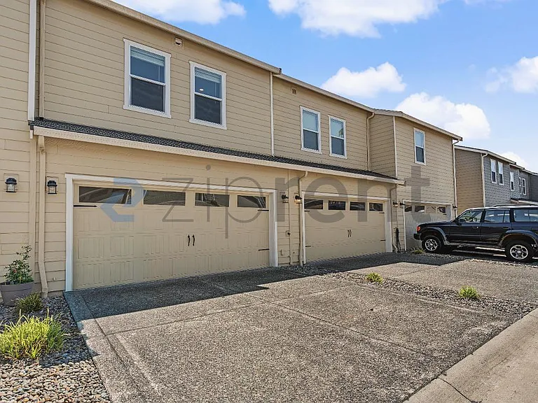 7142 NE 155th Pl — Photo 4