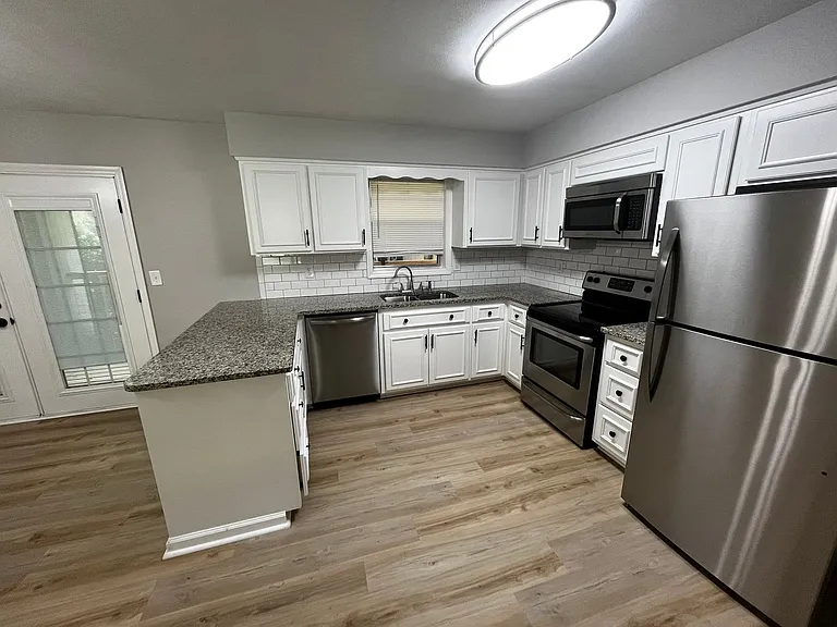 3836 Arrel Dr — Photo 9