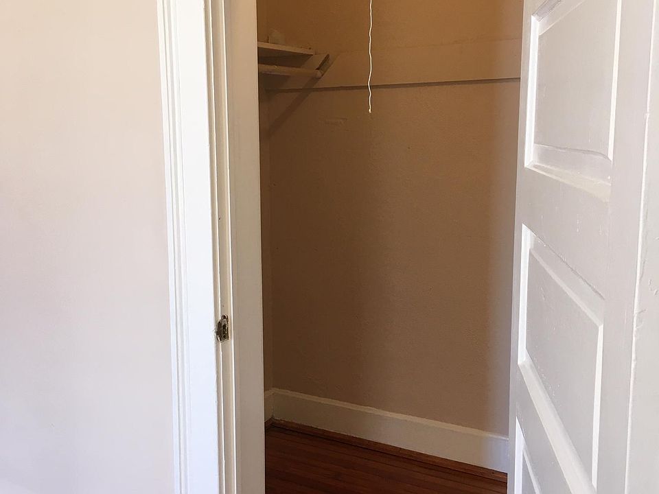 Bedroom walk-in closet