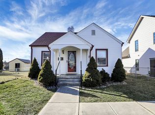 126 N 7th Ave, Beech Grove, IN 46107