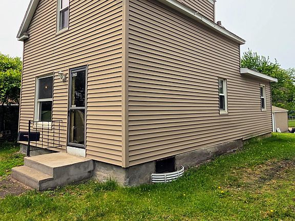 2nd image of 4216 Van Buren St NE
