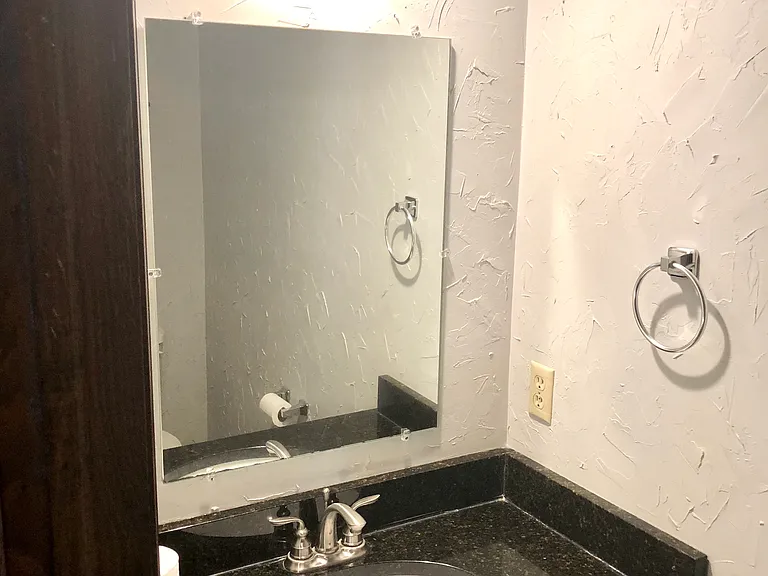 938 Bluffway Dr — Photo 10