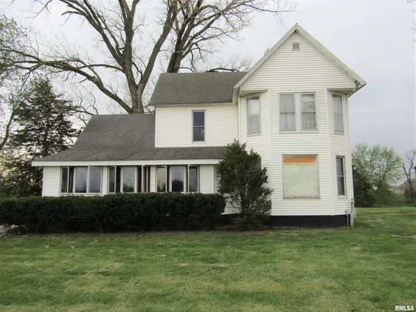 19191 E Nuthatch Rd, Lewistown, IL 61542