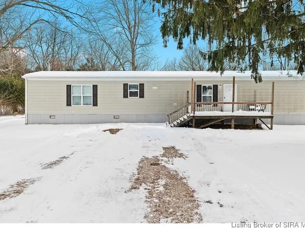 9776 S Kays Chapel Road, Fredericksburg, IN 47120