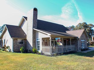 896 W Hawthorne Rd, Leesville, LA 71446