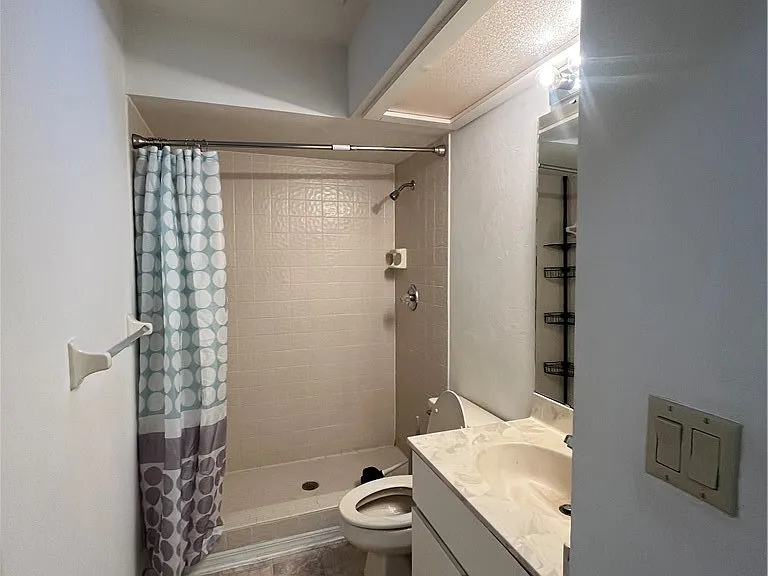65 E Hartford St #5A — Photo 7