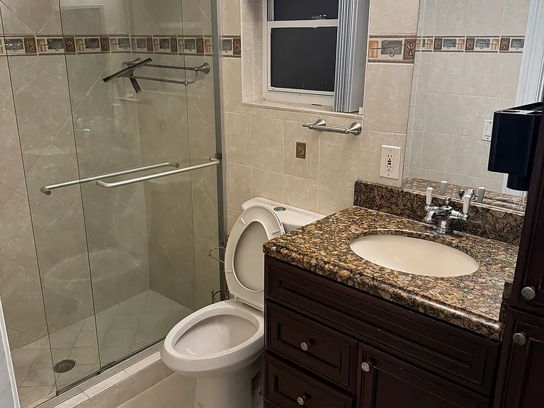 Country Creek Dr — Photo 4