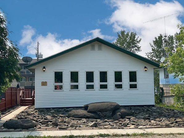 4815 51st Ave, Breton, AB T0C 0P0