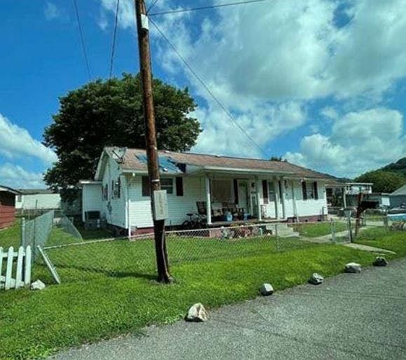 15 138th St, Marmet, WV 25315 Zillow