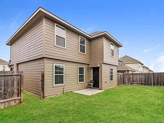 5th image of 18715 Parma Creek Trl