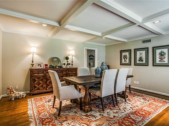 4th image of 6455 Danbury Ln