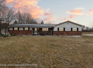 2729 W Clark Rd, Lansing, MI 48906