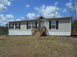 262 Schoolfield Dr, Martinsville, VA 24112