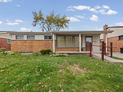 21301 Briarcliff St, Saint Clair Shores, MI, 48082