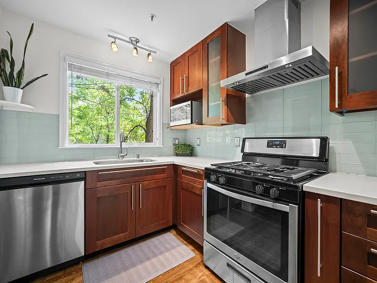 Gas stove, range hood, microwave, stainless, basin tub sink, new dishwasher, soft close cabinets