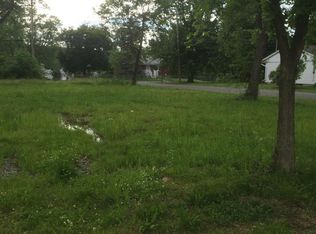 45 Phillips Rd, Rensselaer, NY 12144