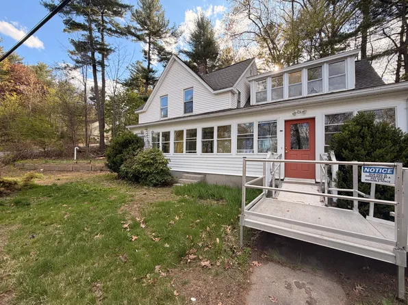 120 Dunstable Rd, Westford, MA 01886