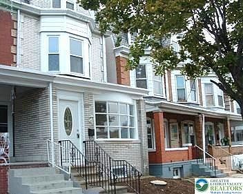 1st image of 914 N 4th St
