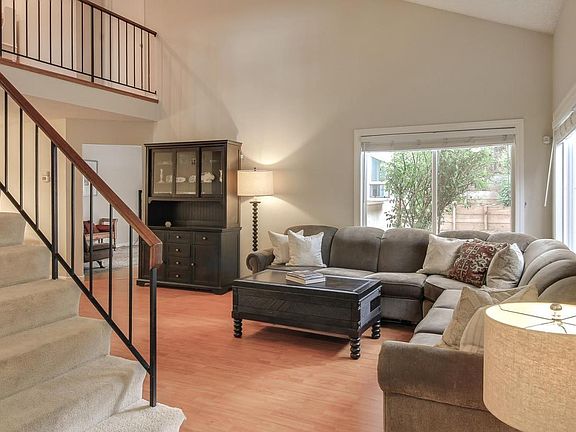 4th image of 7335 Martwood Way