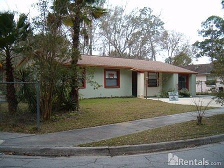 1st image of 2525 NE 13th Ave