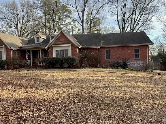 2nd image of 2 Forrest Cv