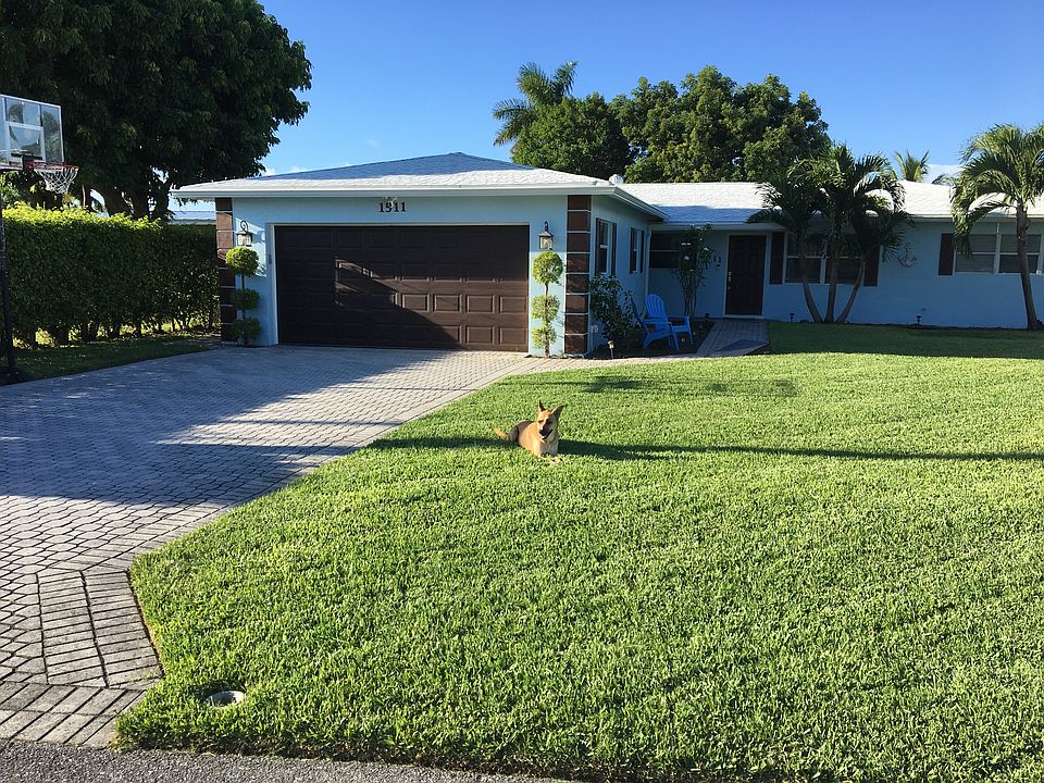2nd image of 1511 Shore Dr