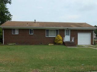 743 Dresden Dr, Newport News, VA 23601