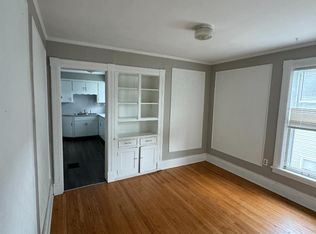 228 Henry Ave SE #2, Grand Rapids, MI 49503