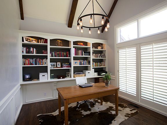 Home Office with Built-ins Shelves