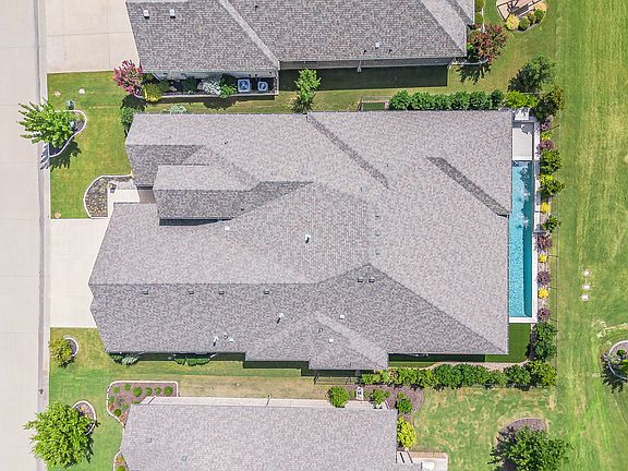 3rd image of 12417 Blue Granite Dr