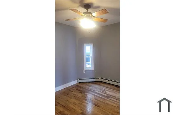 Building Photo - 133 Wilkinson Ave #6