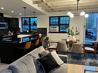 934 Manhattan Ave APT 3, Brooklyn, NY 11222