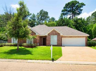 121 Magnolia Way, Pearl, MS 39208