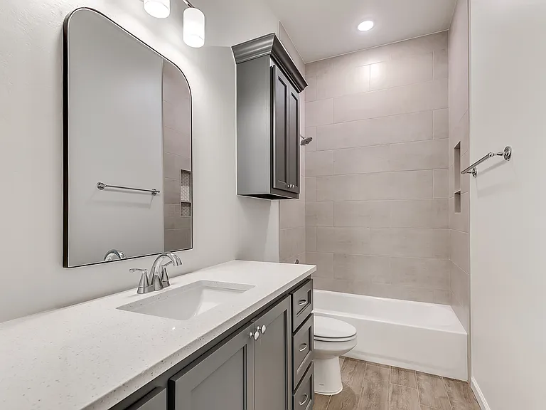 2600 Woods Edge Dr — Photo 5