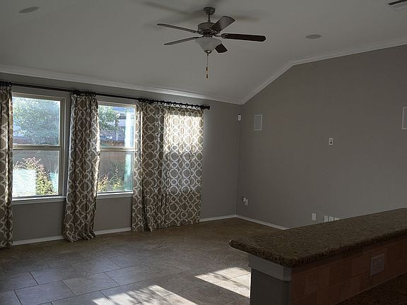 5th image of 4924 Scenic Lake Dr